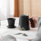 Yuanshan ceramic mug with lid, large-capacity filtered tea cup, office simple tea separation cup, Japanese style